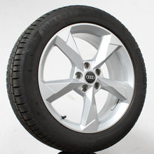 Laden Sie das Bild in den Galerie-Viewer, 19 Zoll original Audi Q3 F3 83A 83A601025N Alufelgen Winterreifen (75e82)