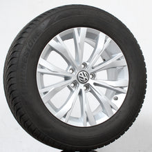 Laden Sie das Bild in den Galerie-Viewer, 17 Zoll original VW Tiguan ll Allspace 5NA 5NA601025 Alufelgen Winterreifen (9cb44)