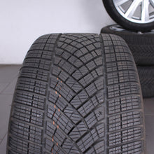 Laden Sie das Bild in den Galerie-Viewer, 20 Zoll original Porsche Taycan Turbo Tequipment Alufelgen Winterreifen (526b2)