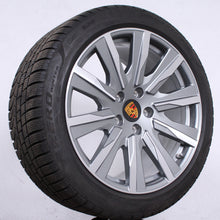 Laden Sie das Bild in den Galerie-Viewer, 20 Zoll original Porsche Taycan Turbo Tequipment Alufelgen Winterreifen (cf700)