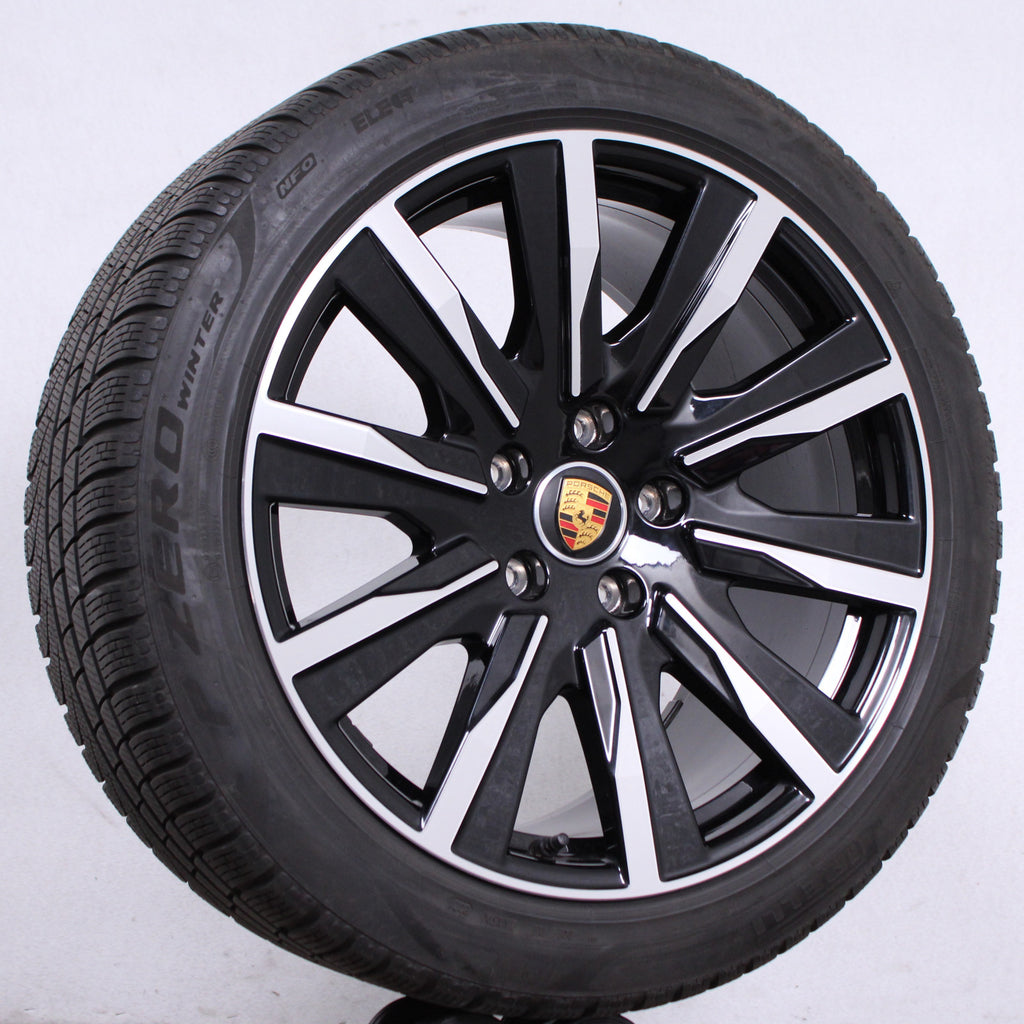 20 Zoll original Porsche Taycan Turbo Tequipment Alufelgen Winterreifen (d01c3)