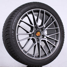Laden Sie das Bild in den Galerie-Viewer, 21 Zoll Original Porsche Cayenne E3 9Y0 Winterräder Spyder Felgen Winterreifen (932e7)