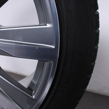 Laden Sie das Bild in den Galerie-Viewer, Original Porsche Taycan Turbo Tequipment 20 Zoll Alufelgen Winterreifen (3d937)