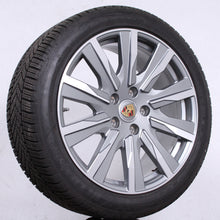 Laden Sie das Bild in den Galerie-Viewer, Original Porsche Taycan Turbo Tequipment 20 Zoll Alufelgen Winterreifen (2e735)