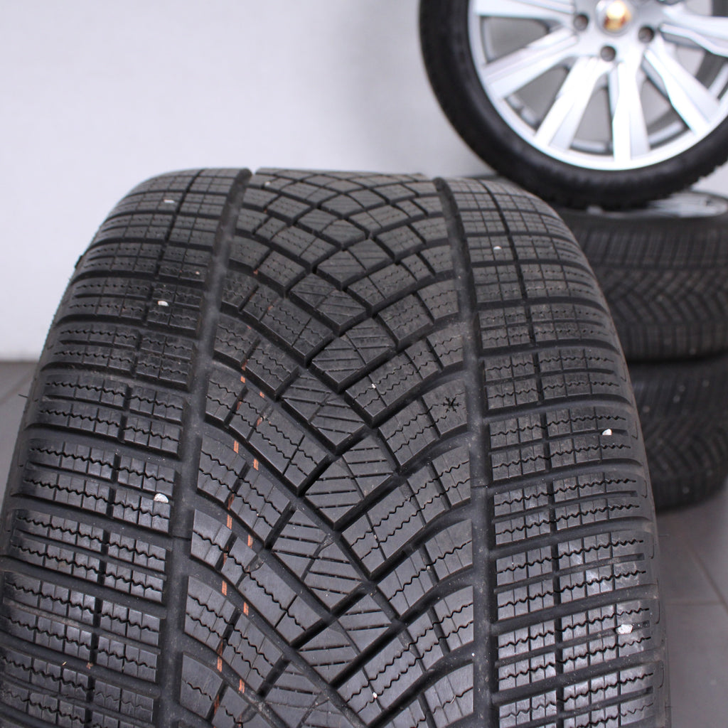 Original Porsche Taycan Turbo Tequipment 20 Zoll Alufelgen Winterreifen (2e735)