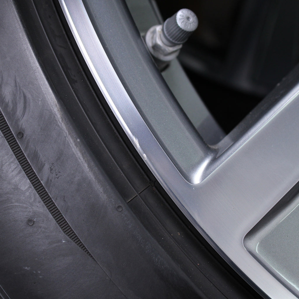 Original Porsche Taycan Turbo Tequipment 20 Zoll Alufelgen Winterreifen (deda9)