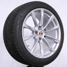 Laden Sie das Bild in den Galerie-Viewer, 19 Zoll Original Porsche Boxster 982 Cayman 718 Alufelgen Winterreifen (67f9d)
