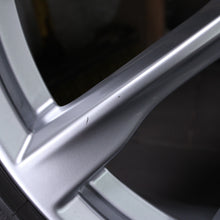 Laden Sie das Bild in den Galerie-Viewer, 19 Zoll Original Porsche Boxster 982 Cayman 718 Alufelgen Winterreifen (67f9d)