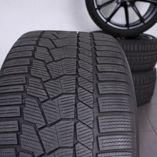 Laden Sie das Bild in den Galerie-Viewer, 20 21 Zoll Original Porsche 911 992 Carrera GTS Felgen Winterreifen (774fd)
