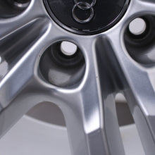 Laden Sie das Bild in den Galerie-Viewer, 20 Zoll original Audi Q7 SQ7 4M 4M0601025G Alufelgen (cc226)