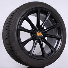 Laden Sie das Bild in den Galerie-Viewer, 19 Zoll Original Porsche Boxster 982 Cayman 718 Alufelgen Winterreifen (d1944)