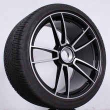 Laden Sie das Bild in den Galerie-Viewer, 20 21 Zoll original Porsche 911 992 Turbo S Alufelgen Winterreifen (a7b29)