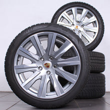 Laden Sie das Bild in den Galerie-Viewer, Original Porsche Taycan Turbo Tequipment 20 Zoll Alufelgen Winterreifen (015cd)