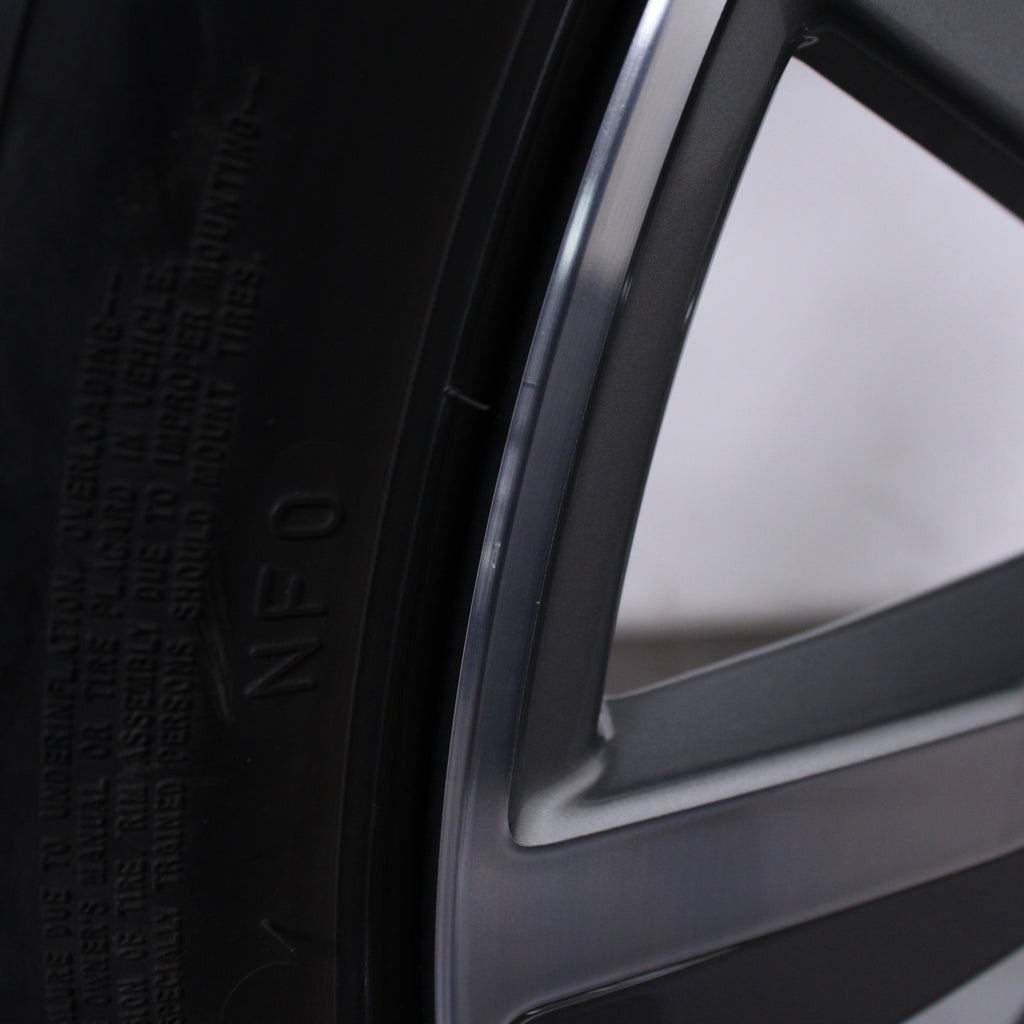 Original Porsche Taycan Turbo Tequipment 20 Zoll Alufelgen Winterreifen (40770)