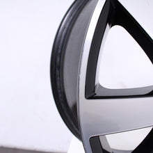 Laden Sie das Bild in den Galerie-Viewer, 18 Zoll original VW Sharan 7N 7N0601025P Alufelge 1 Stück (926f5)
