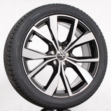 Laden Sie das Bild in den Galerie-Viewer, 18 Zoll original VW T-Cross C11 Taigo 2G7601025F Alufelgen Ganzjahresreifen (d5f5e)