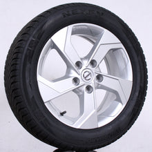 Laden Sie das Bild in den Galerie-Viewer, 16 Zoll original Nissan Leaf II 124R-001684 Alufelgen  Winterreifen (7e366)
