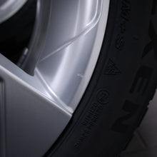 Laden Sie das Bild in den Galerie-Viewer, 16 Zoll original Nissan Leaf II 124R-001684 Alufelgen  Winterreifen (7e366)