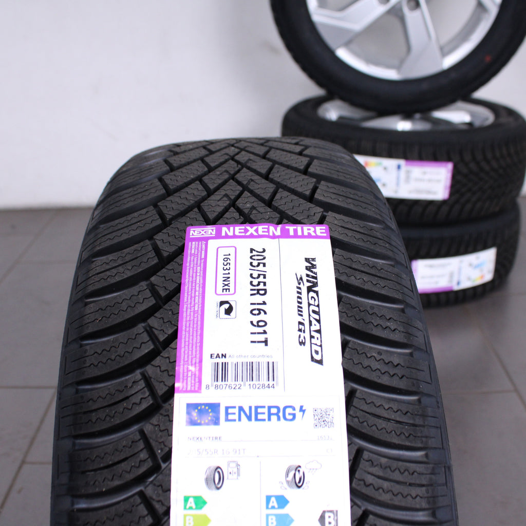 16 Zoll original Nissan Leaf II 124R-001684 Alufelgen  Winterreifen (7e366)