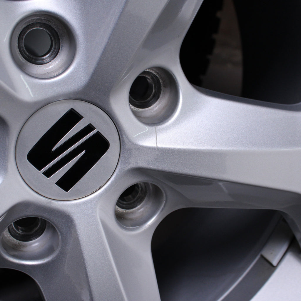 17 Zoll original Seat Ateca KH7 575071497H Alufelgen Winterreifen (d48f6)