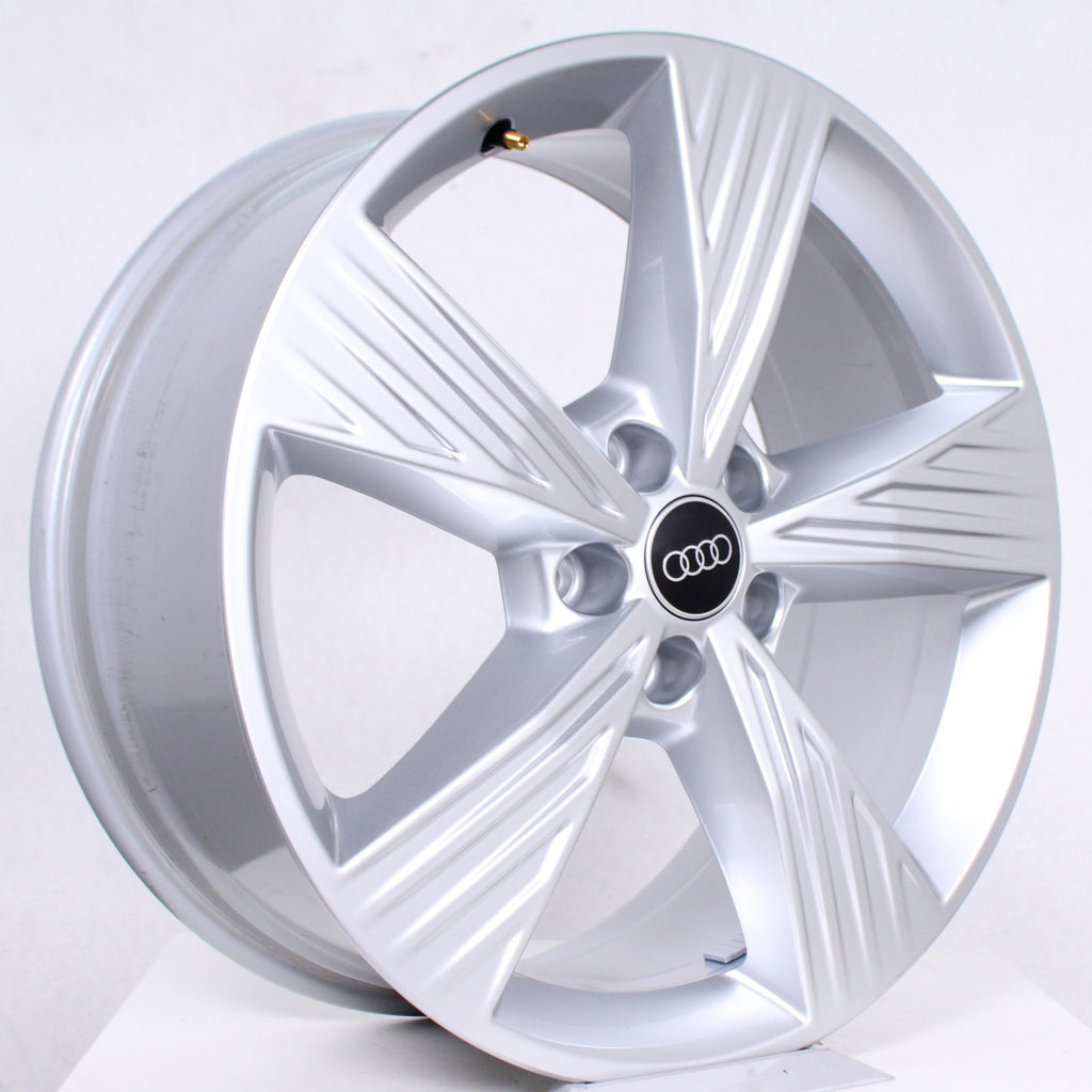 19 Zoll original Audi Q4 e-tron 89A601025B Alufelgen (3a4aa)