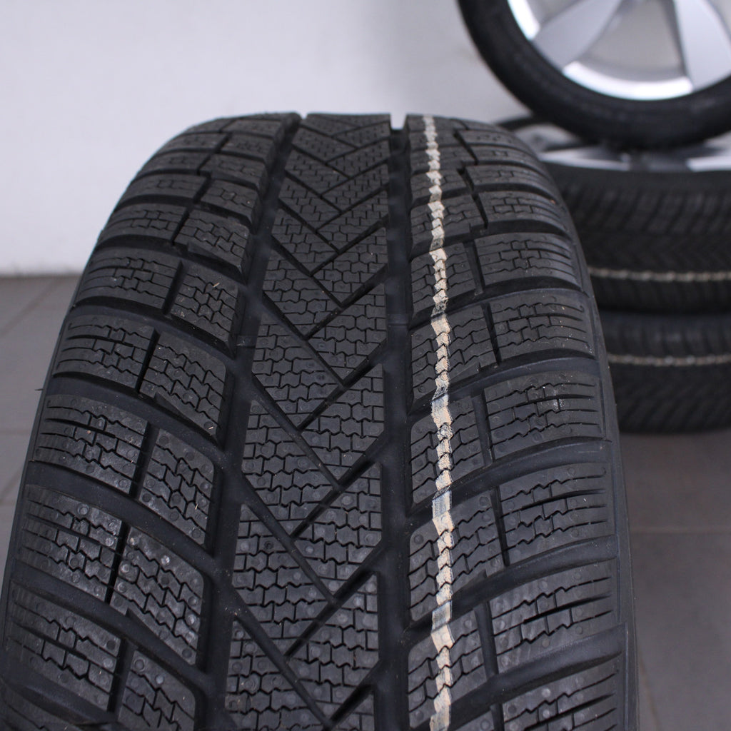 17 Zoll original VW T-Cross C11 Taigo 2GM601025A Alufelgen Winterreifen (265be)