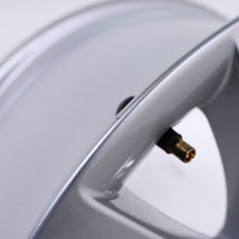Laden Sie das Bild in den Galerie-Viewer, 17 Zoll original Audi A3 S3 8Y 8Y0601025CC Alufelgen (b4381)