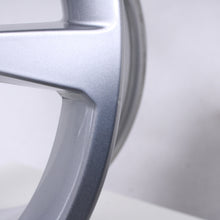 Laden Sie das Bild in den Galerie-Viewer, 17 Zoll original Audi A3 S3 8Y 8Y0601025CC Alufelgen (b4381)