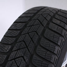 Laden Sie das Bild in den Galerie-Viewer, 17 Zoll original VW Passat Alltrack 3G Arteon 3H Alufelgen Winterreifen (c15d8)