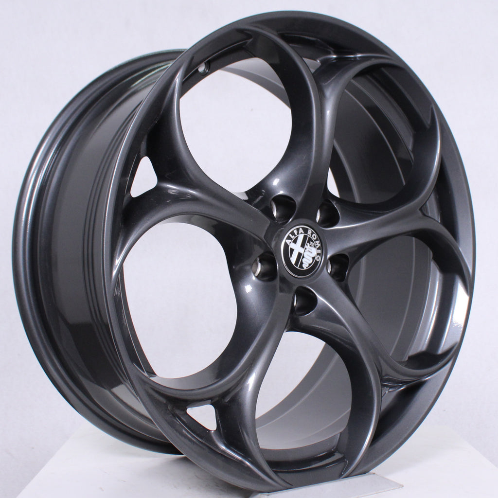 19 Zoll original Alfa Romeo Giulia 952 156158670 Alufelgen (4c243)