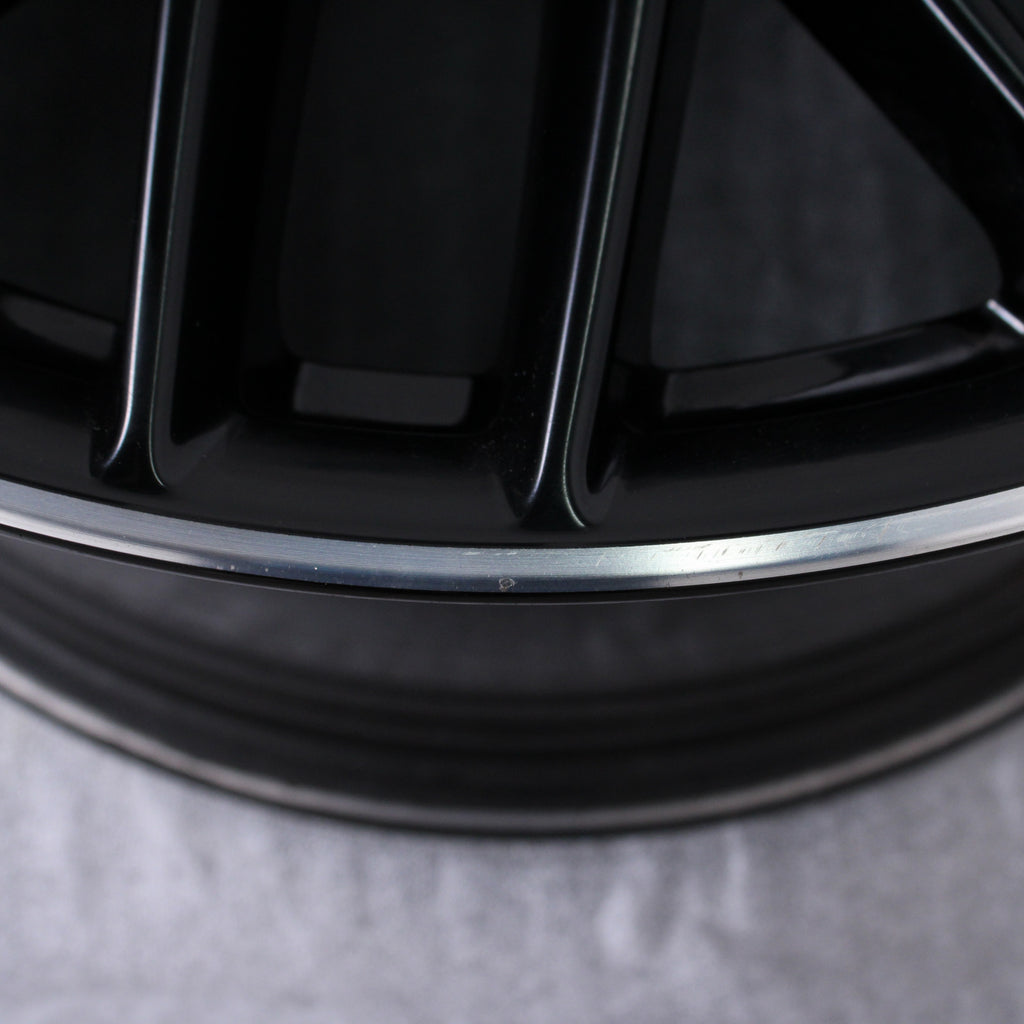 18 Zoll original Audi A4 S4 8W 8W0601025DD Alufelgen (bbbd5)