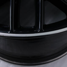 Laden Sie das Bild in den Galerie-Viewer, 18 Zoll original Audi A4 S4 8W 8W0601025DD Alufelgen (bbbd5)